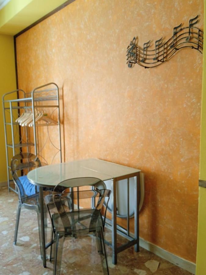 Piazza Ginnasio Affittacamere Alghero Luaran gambar
