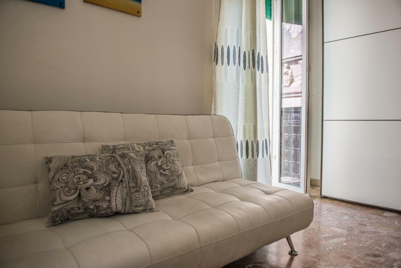 Piazza Ginnasio Affittacamere Alghero Luaran gambar